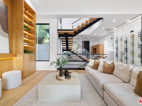 4535 Haskell Avenue, Encino CA 91436