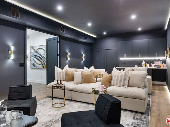 4535 Haskell Avenue, Encino CA 91436