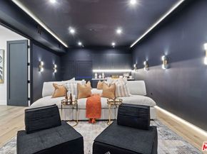 4535 Haskell Avenue, Encino CA 91436