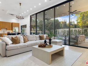 4535 Haskell Avenue, Encino CA 91436