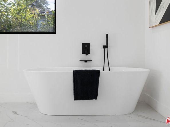 4535 Haskell Avenue, Encino CA 91436