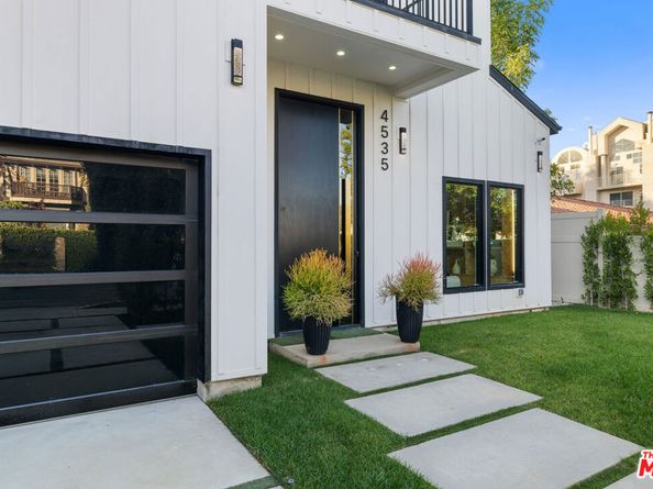 4535 Haskell Avenue, Encino CA 91436