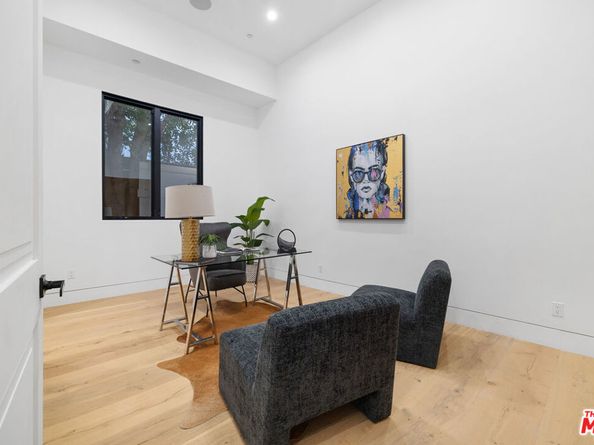 4535 Haskell Avenue, Encino CA 91436