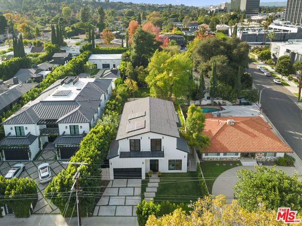 4535 Haskell Avenue, Encino CA 91436