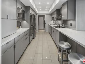 13700 Marina Pointe Drive 1620, Marina Del Rey CA 90292