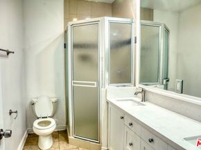 668 W 28th Street, Los Angeles CA 90007