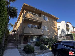 1431 S Holt Avenue, Los Angeles CA 90035