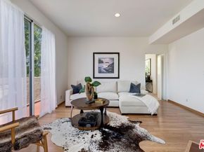 820 California Avenue 201, Santa Monica CA 90403