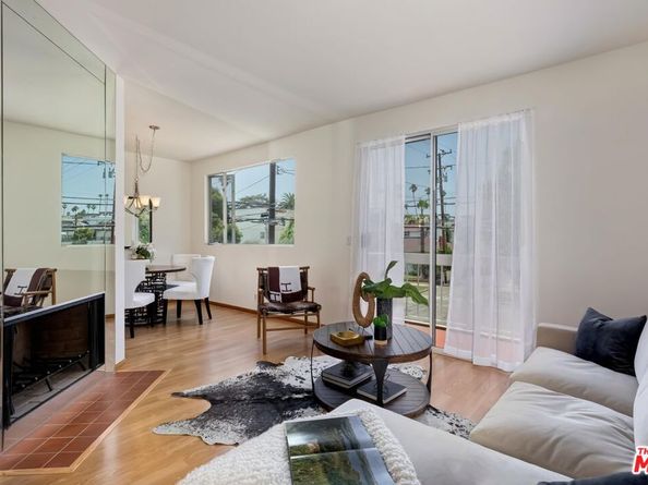 820 California Avenue 201, Santa Monica CA 90403