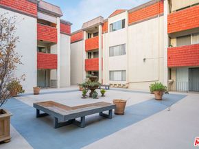5651 Sumner Way 206, Culver City CA 90230