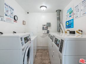 5651 Sumner Way 206, Culver City CA 90230