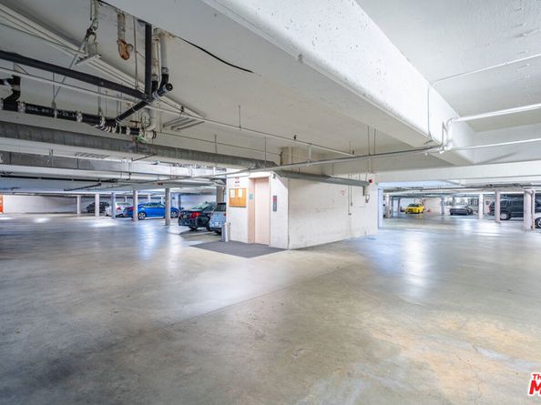 5651 Sumner Way 206, Culver City CA 90230