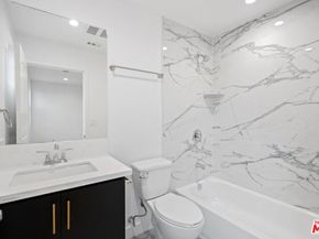 10422 Graham Avenue, Los Angeles CA 90002