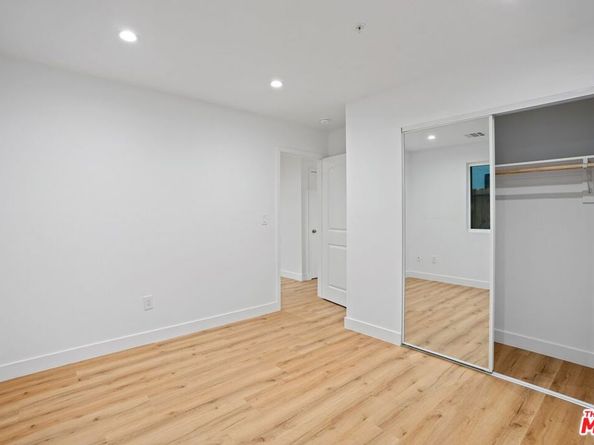 10422 Graham Avenue, Los Angeles CA 90002