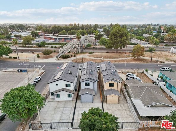 10422 Graham Avenue, Los Angeles CA 90002