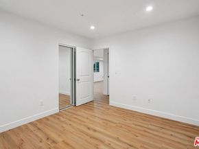 10422 Graham Avenue, Los Angeles CA 90002