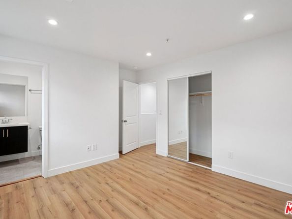 10422 Graham Avenue, Los Angeles CA 90002