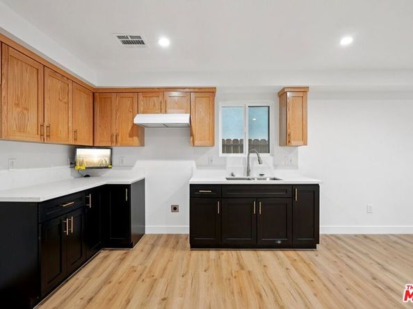 10422 Graham Avenue, Los Angeles CA 90002