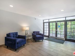 848 N Kings Road 208, West Hollywood CA 90069