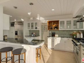 143 Ocean Avenue Ext, Santa Monica CA 90402