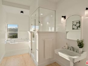 143 Ocean Avenue Ext, Santa Monica CA 90402