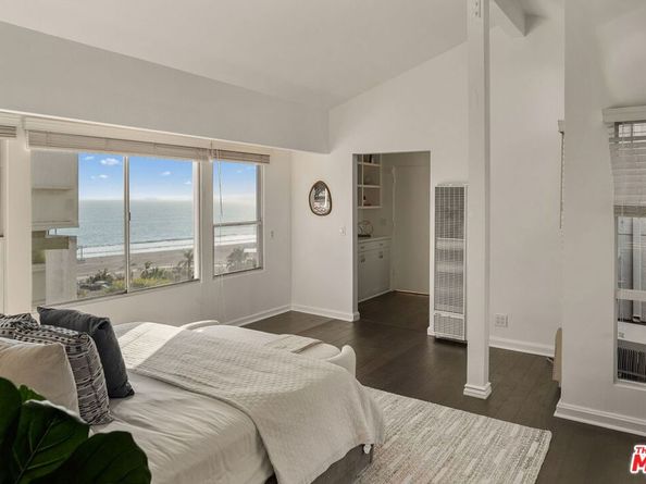 143 Ocean Avenue Ext, Santa Monica CA 90402