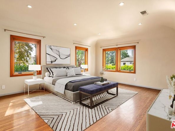 11159 La Maida Street, North Hollywood CA 91601