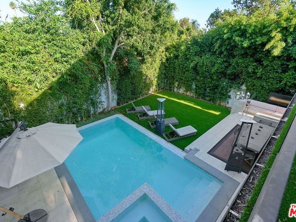1738 Nichols Canyon Road, Los Angeles CA 90046