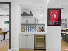 1738 Nichols Canyon Road, Los Angeles CA 90046