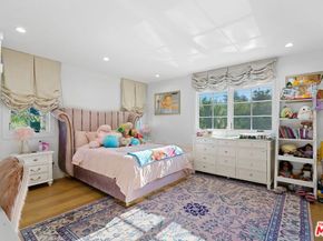 1738 Nichols Canyon Road, Los Angeles CA 90046