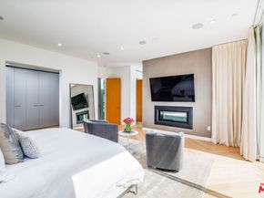 721 N Vista Street, Los Angeles CA 90046