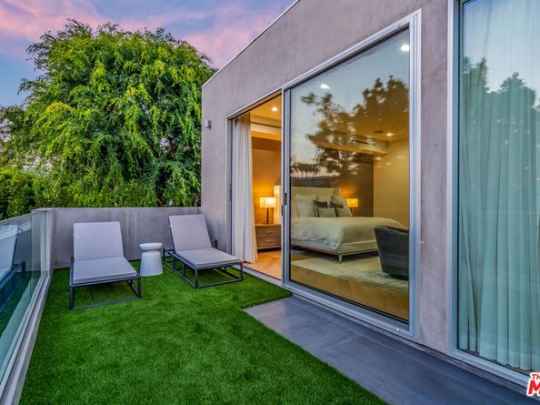 721 N Vista Street, Los Angeles CA 90046