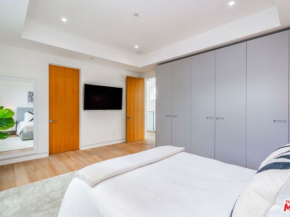 721 N Vista Street, Los Angeles CA 90046