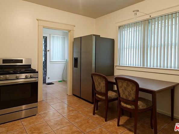 2266 Cambridge Street, Los Angeles CA 90006