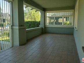 2266 Cambridge Street, Los Angeles CA 90006