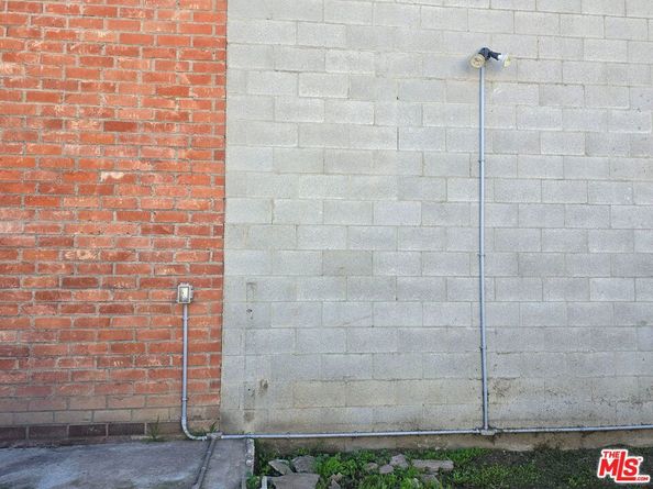 2266 Cambridge Street, Los Angeles CA 90006