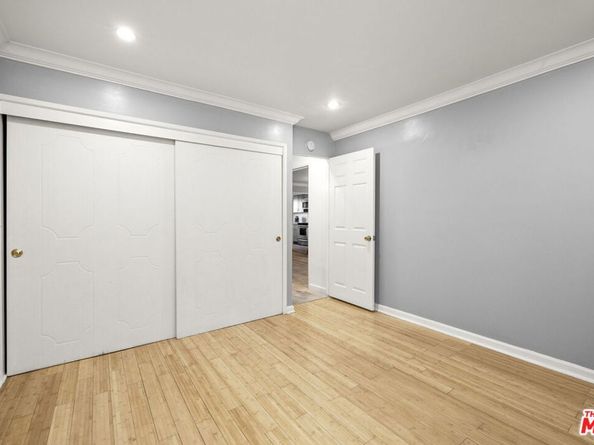 6151 Canterbury Drive 104, Culver City CA 90230