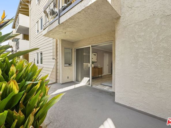6151 Canterbury Drive 104, Culver City CA 90230