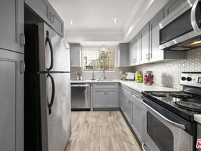 6151 Canterbury Drive 104, Culver City CA 90230