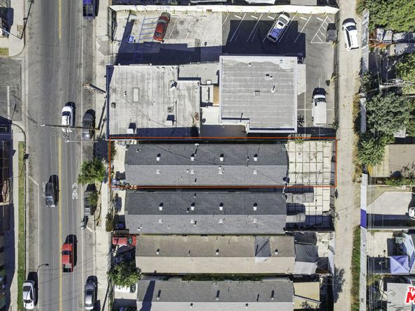 10952 Wilmington Avenue, Los Angeles CA 90059