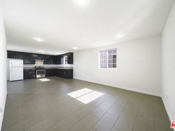 10952 Wilmington Avenue, Los Angeles CA 90059