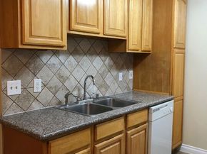 10901 Laurel Canyon Boulevard 301, San Fernando CA 91340