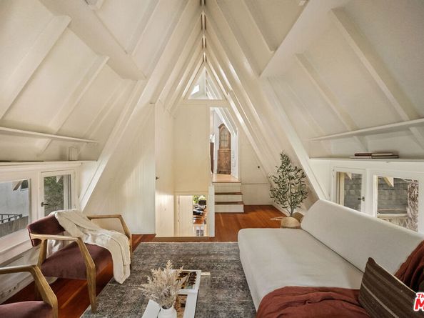 237 Mabery Road, Santa Monica CA 90402