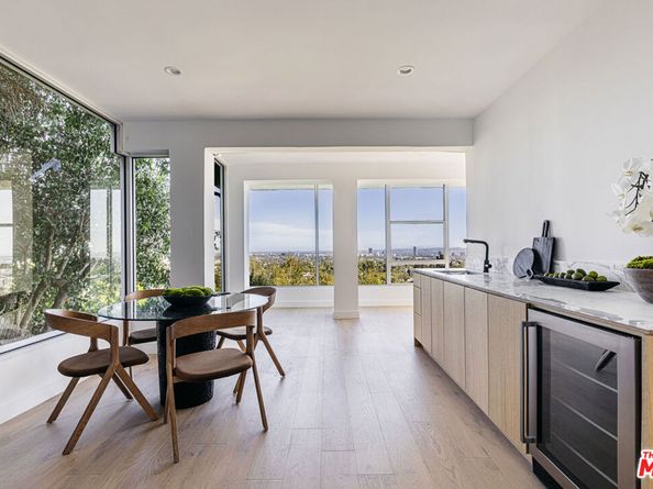 7866 Fareholm Drive, Los Angeles CA 90046