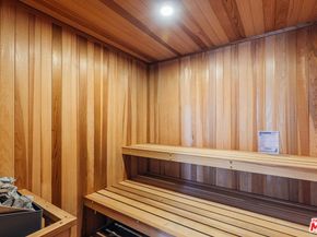 7866 Fareholm Drive, Los Angeles CA 90046