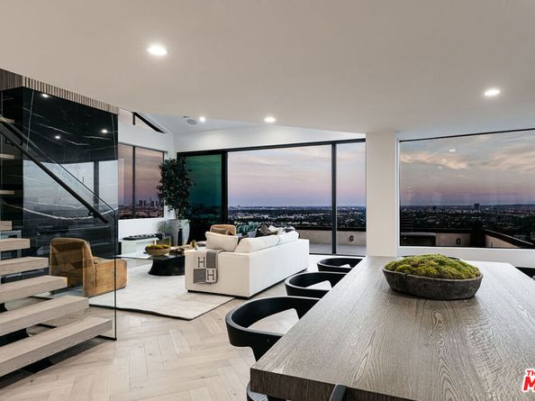 7866 Fareholm Drive, Los Angeles CA 90046