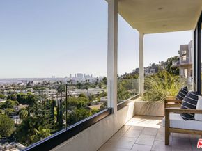 7866 Fareholm Drive, Los Angeles CA 90046