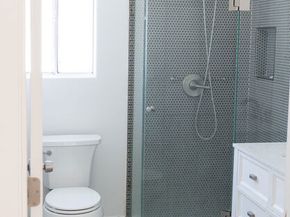 932 W Crestwood Street, San Pedro CA 90731