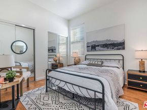 3718 S Barrington Avenue, Los Angeles CA 90066