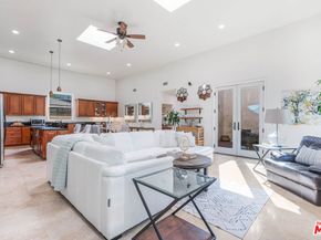 3718 S Barrington Avenue, Los Angeles CA 90066